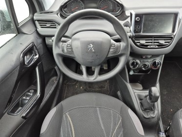 Peugeot 208 1.2 vti 82ch bvm5 garantie 12 mois occasion simplicicar angers simplicicar simplicibike france