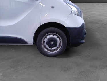 Renault trafic combi l1 dci 125 energy life 9 places occasion parc voitures beauvais simplicicar simplicibike france