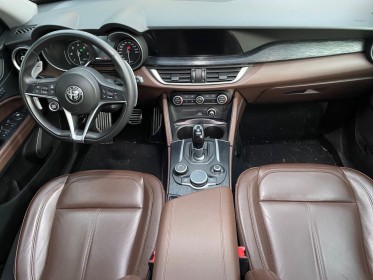 Alfa romeo stelvio my19 2.2 190 ch q4 at8 executive toit ouvrant panoramique suivi alfa garantie 12mois occasion montpellier...