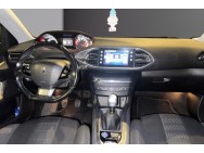 PEUGEOT d'occasion 308 1.2 PURE TECH 130 ALLURE de 2017 Paris 15 (75)﻿