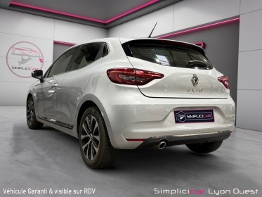 Renault clio v tce 90 - intens caméra led intérieur crit'air 1. garantie 12 mois occasion simplicicar lyon ouest...