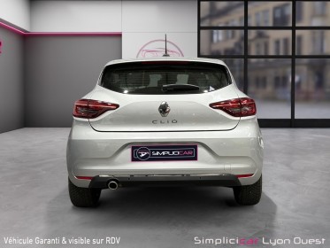 Renault clio v tce 90 - intens caméra led intérieur crit'air 1. garantie 12 mois occasion simplicicar lyon ouest...