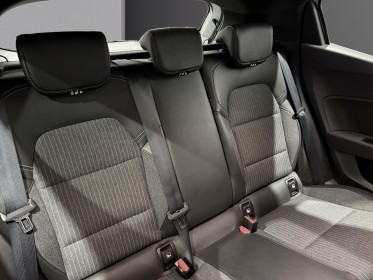 Renault clio v tce 90 - intens caméra led intérieur crit'air 1. garantie 12 mois occasion simplicicar lyon ouest...