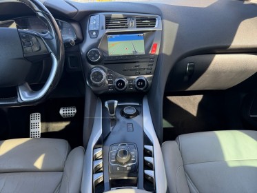 Citroen ds5 executive hybrid4 executive bmp6 4 roues motrices attelage démontable sans outil siège chauffant ventile...