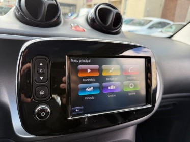 Smart fortwo coupe 0.9 90 ch ss ba6 prime/entretien À jour/garantie 12 mois occasion paris 17ème (75)(porte maillot)...