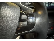 PEUGEOT d'occasion 308 1.2 PURE TECH 130 ALLURE de 2017 Paris 15 (75)﻿