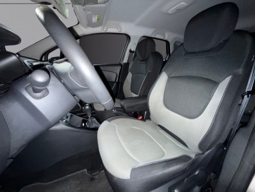 Renault captur tce 120 intens edc faible kilométrages garantie 12 mois occasion simplicicar toulon ouest simplicicar...