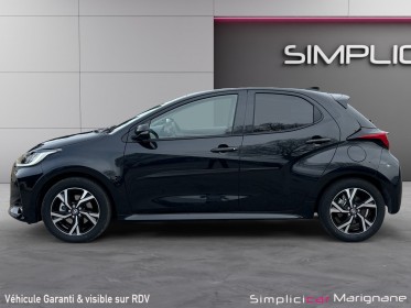 Toyota yaris hybride my22 116h design boite auto etat neuf camera de recul occasion simplicicar marignane  simplicicar...