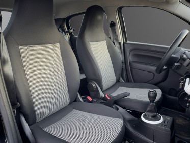 Renault twingo iii sce 65 - 20 life garantie 12 mois occasion simplicicar evreux simplicicar simplicibike france