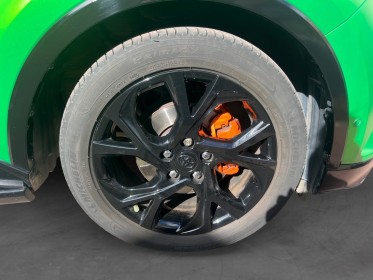 Toyota c-hr hybride rc18 122h jbl edition véhicule sur équipé excellent état ligne led dashcam caméra 360 garantie......