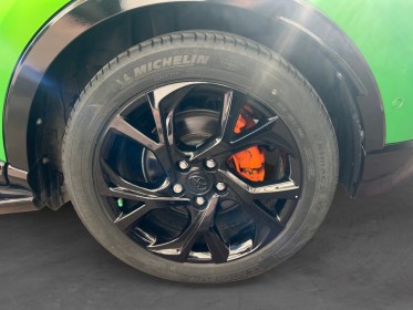 Toyota c-hr hybride rc18 122h jbl edition véhicule sur équipé excellent état ligne led dashcam caméra 360 garantie......