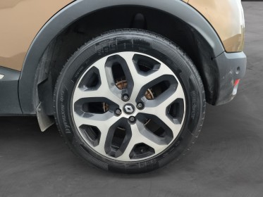 Renault captur 1.2 tce 120ch intens garantie 12 mois occasion parc voitures beauvais simplicicar simplicibike france