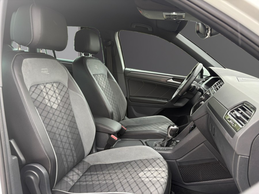 VOLKSWAGEN d'occasion TIGUAN 2.0 TDI 150 4X2 DSG PH2 de 2021 Lyon