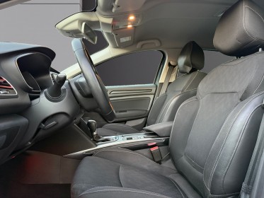 Renault megane iv berline dci 110 energy edc limited courroie de distribution a jour apple carplay garantie 12 mois occasion...