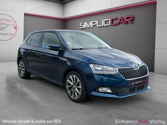 Skoda fabia 1.0 tsi 95 ch dsg7 clever apple carplay caméra de recul garantie 12 mois occasion simplicicar vichy simplicicar...