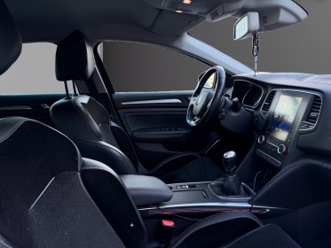 Renault megane iv estate business lue dci 115 business intens gps radar av/ar caméra android auto apple carplay...