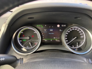 Toyota camry hybride my21 218ch 2wd lounge entretiens toyota garantie 12 mois occasion simplicicar le raincy simplicicar...