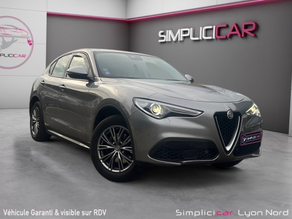 Alfa romeo stelvio 2.0t 200 ch q4 at8 super - sièges électriques - carplay - garantie 12 mois occasion simplicicar lyon...