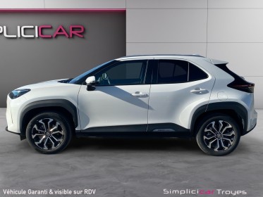 Toyota yaris cross hybride my22 116h design première main caméra de recul angles morts garantie 12 mois occasion barberey...