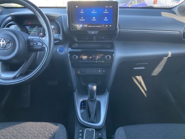 Toyota yaris cross hybride my22 116h design première main caméra de recul angles morts garantie 12 mois occasion barberey...