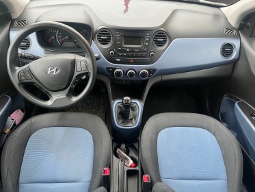 Hyundai i10 66cv/bluetooth/moteur a chaine/garantie 12 mois occasion simplicicar salon de provence simplicicar simplicibike...