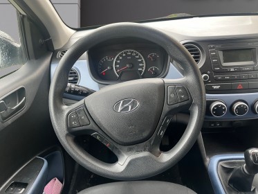 Hyundai i10 66cv/bluetooth/moteur a chaine/garantie 12 mois occasion simplicicar salon de provence simplicicar simplicibike...