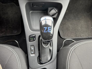 Renault zoe r110 intens première main suivi complet caméra de recul batterie en location garantie 12 mois occasion...