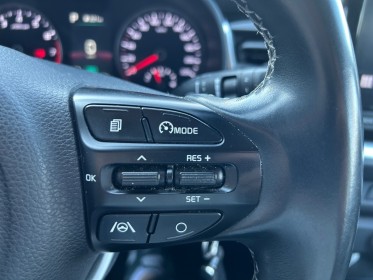 Kia stonic 1.0 gdi hybrid active garantie constructeur 2029 carplay camera recul occasion simplicicar colmar simplicicar...