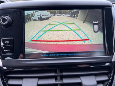 Peugeot 208 1.2 puretech 110ch ss bvm5 féline distribution neuve garantie 12 mois occasion simplicicar toulon ouest...