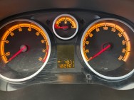 OPEL d'occasion CORSA 1.4 TWINPORT 120 Color Edition de 2014 Amiens