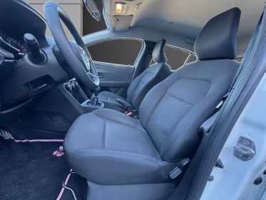 Dacia sandero sce 65 ch  access / garantie 12 mois occasion osny simplicicar simplicibike france