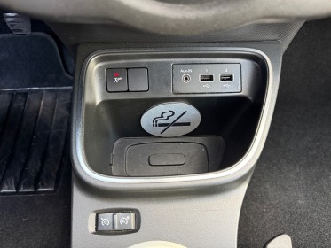 Renault twingo iii sce 65 intens apple carplay tva recuperable garantie 12 mois occasion simplicicar marignane  simplicicar...