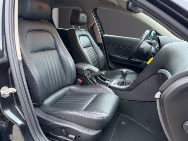 Alfa romeo 159 sportwagon sw 2.0 jtdm 170 selective - superbe État - toutes options - 2eme main occasion simplicicar nimes -...