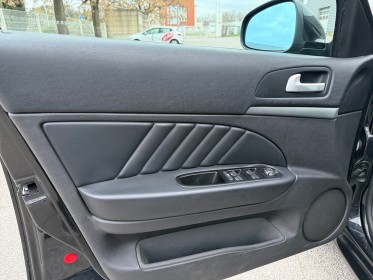 Alfa romeo 159 sportwagon sw 2.0 jtdm 170 selective - superbe État - toutes options - 2eme main occasion simplicicar nimes -...