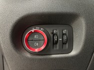 OPEL d'occasion CORSA 1.4 TWINPORT 120 Color Edition de 2014 Amiens