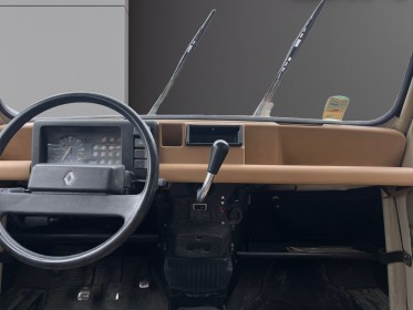 Renault 4 tl 0.8 29ch occasion simplicicar carcassonne simplicicar simplicibike france