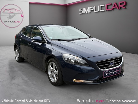 Volvo v40 d2 115 momentum distri faite occasion simplicicar carcassonne simplicicar simplicibike france