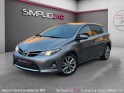 Toyota auris hybride 136h style -  entretien complet toyota - siège chauffants occasion simplicicar lagny  simplicicar...