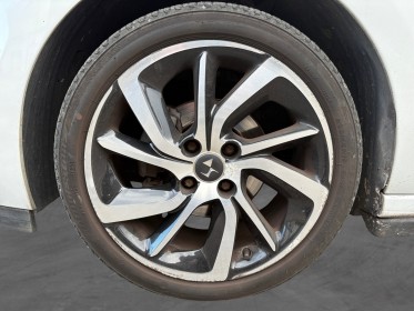 Citroen ds3 bluehdi 120 sport chic garantie 12mois occasion simplicicar lyon nord simplicicar simplicibike france