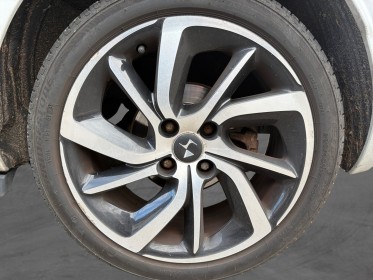 Citroen ds3 bluehdi 120 sport chic garantie 12mois occasion simplicicar lyon nord simplicicar simplicibike france