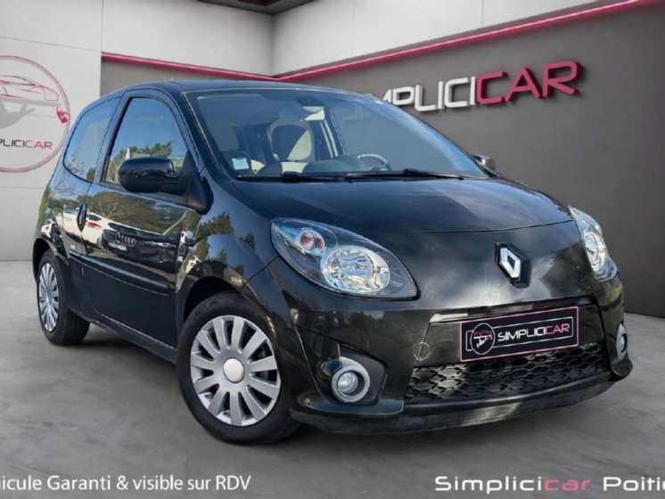 Renault twingo ii 1.2 lev 16v 75 eco2 trend climatisation vitres Électriques autoradio garantie 12 mois occasion simplicicar...