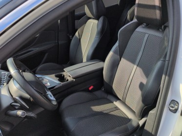 Peugeot 3008 hybrid 225 e-eat8 gt toit panoramique garantie 12 mois occasion simplicicar saint-omer simplicicar simplicibike...