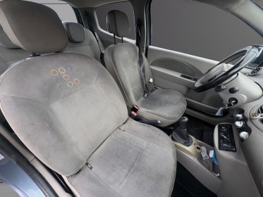 Renault twingo ii trend 65 eco2 1.5 dci occasion avignon (84) simplicicar simplicibike france