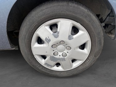 Renault twingo ii trend 65 eco2 1.5 dci occasion avignon (84) simplicicar simplicibike france