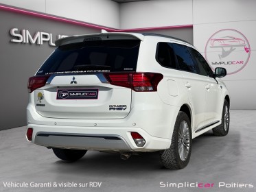 Mitsubishi outlander phev 2.4l phev twin motor 4wd intense carplay caméra entretien complet garantie 12 mois occasion...