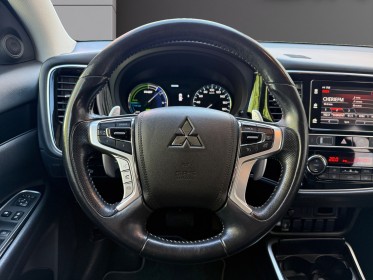 Mitsubishi outlander phev 2.4l phev twin motor 4wd intense carplay caméra entretien complet garantie 12 mois occasion...