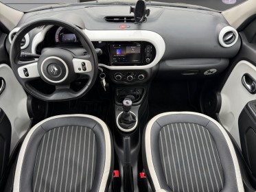 Renault twingo iii sce 65 intens apple carplay tva recuperable garantie 12 mois occasion simplicicar marignane  simplicicar...