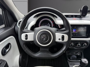 Renault twingo iii sce 65 intens apple carplay tva recuperable garantie 12 mois occasion simplicicar marignane  simplicicar...