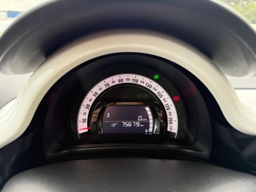 Renault twingo iii sce 65 intens apple carplay tva recuperable garantie 12 mois occasion simplicicar marignane  simplicicar...