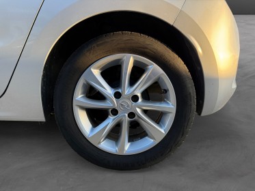 Opel corsa 1.2 75 ch bvm5 elegance business garantie 12 mois occasion simplicicar dijon simplicicar simplicibike france